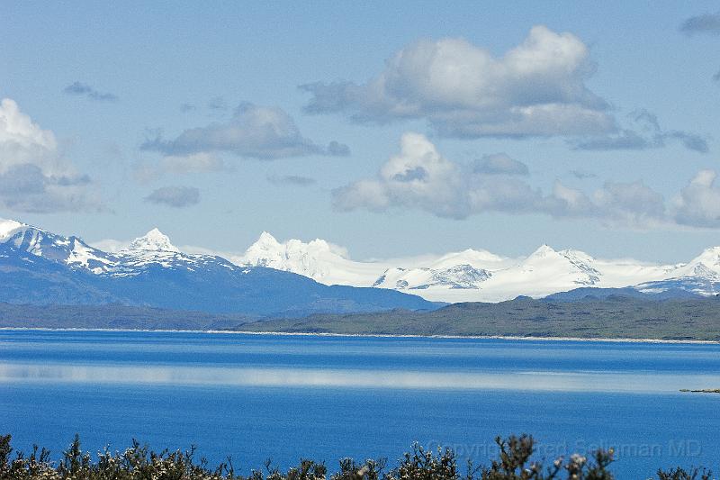 20071213 113534 D2X 4200x2800 v2.jpg - Torres del Paine National Park